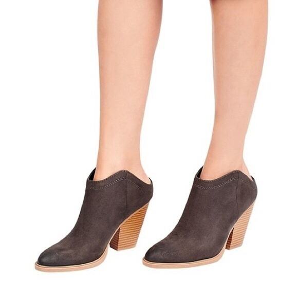DV by Dolce Vita Gray Suede Lori Mule High Heeled Clogs Size 10 - Picture 1 of 7
